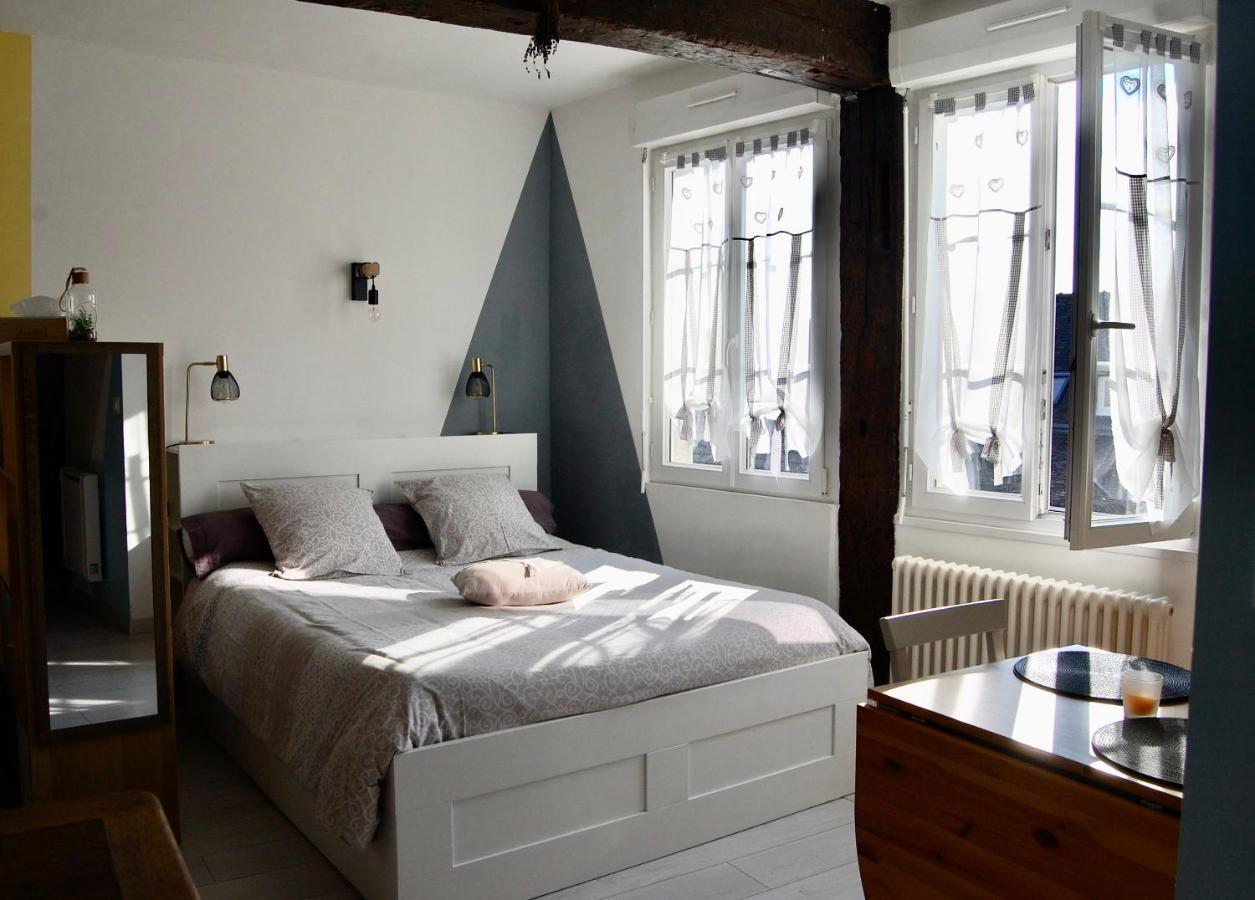 Appartement L Imprevu à Chartres Extérieur photo